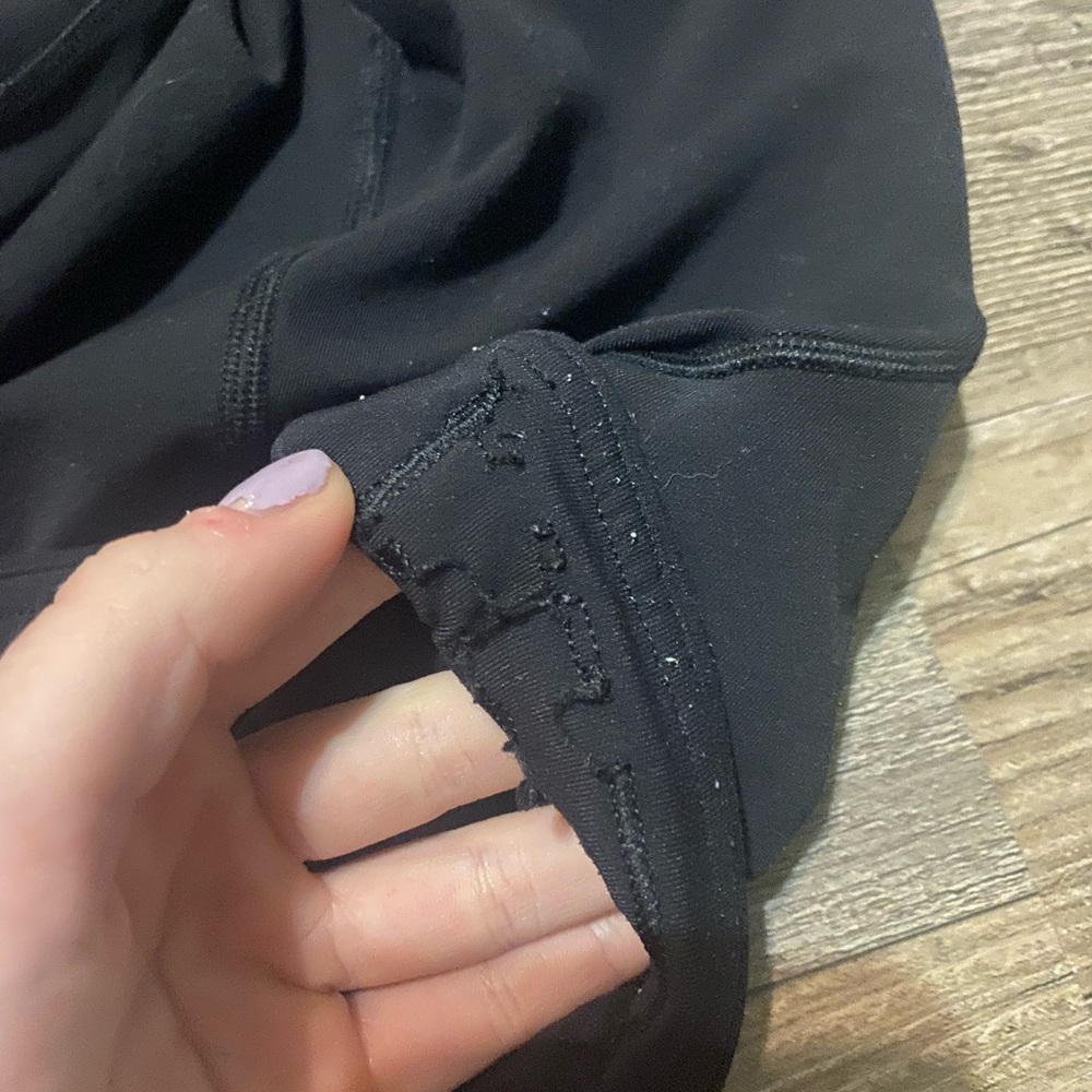 Lululemon black leggings - Picture 6 of 6